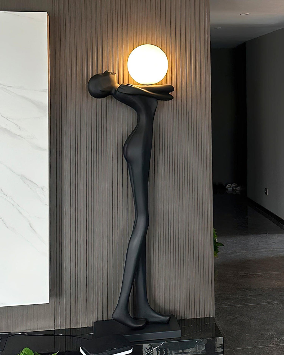 Miriise Floor Lamp