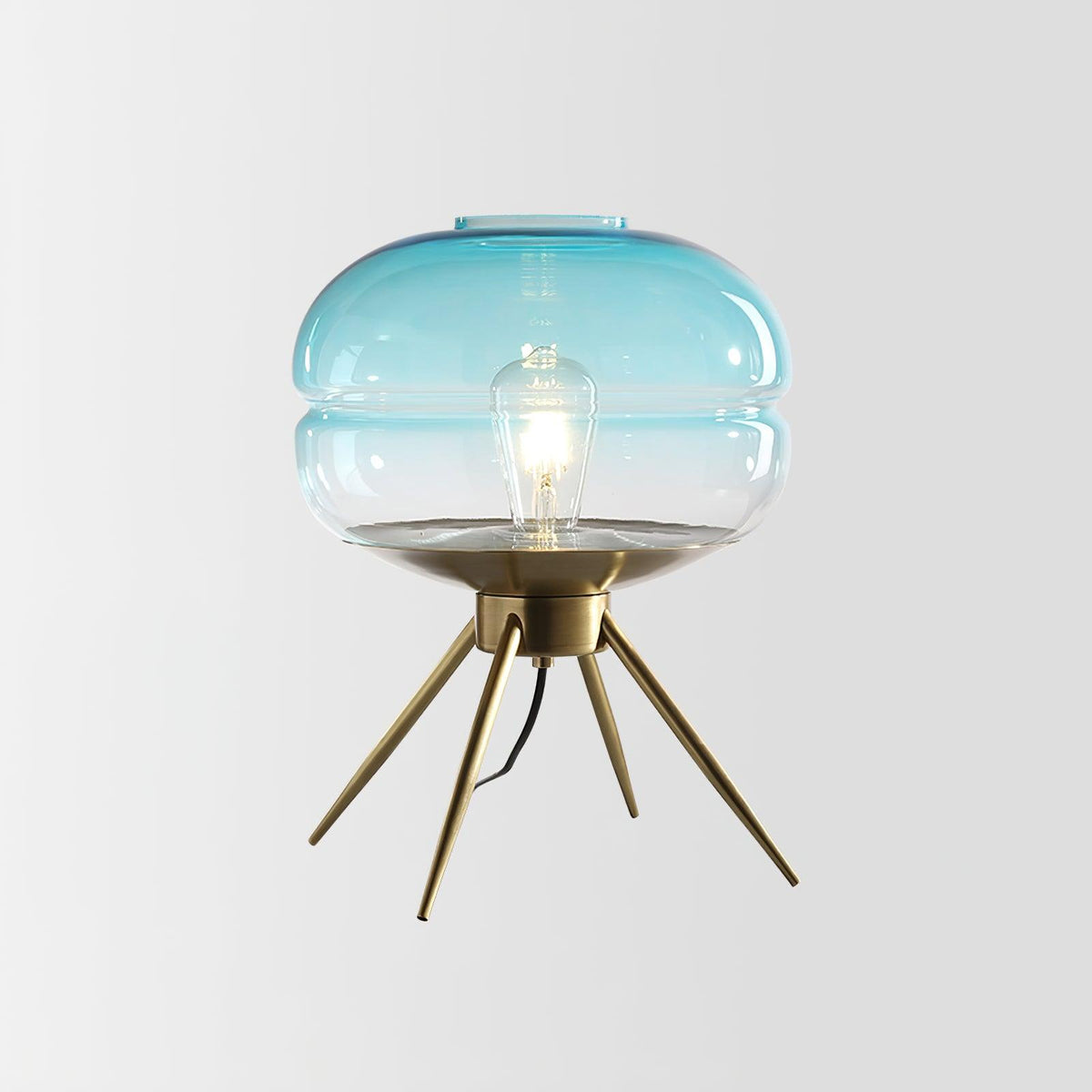 Lumaira Moda Table Lamp