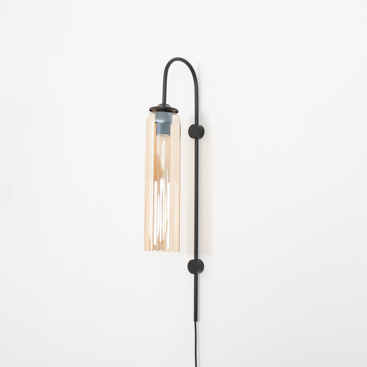 Gutasis Modern Glass Wall Lamp