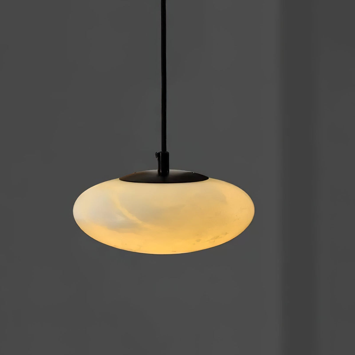 Cuthean Brass Alabaster Pendant Lamp