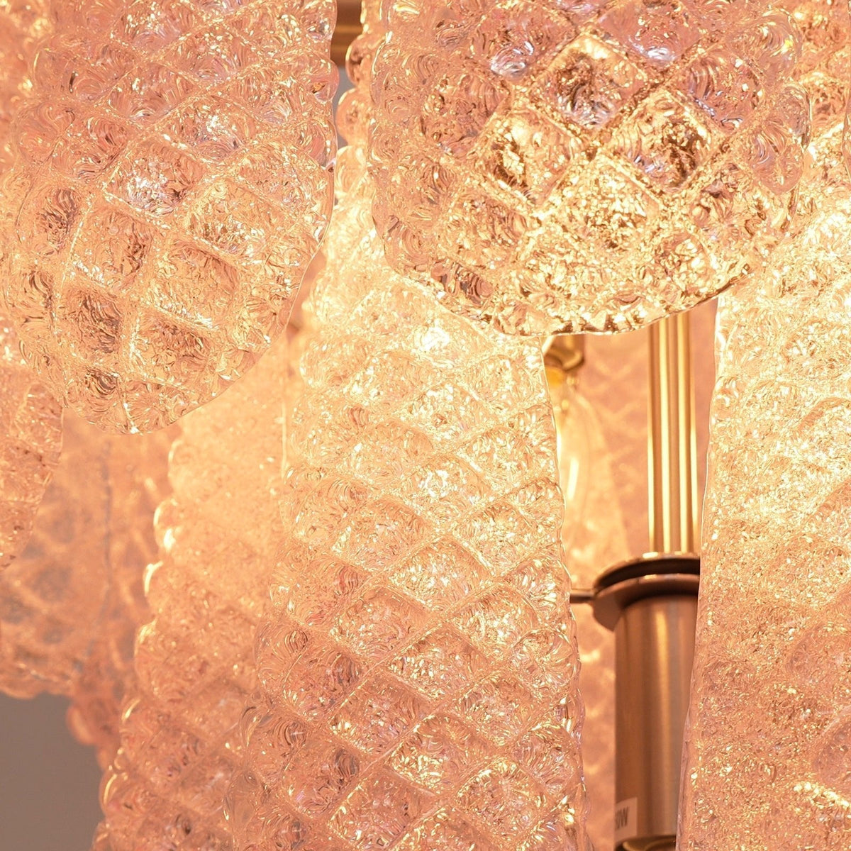 Cirelian Chandelier Pink Dewdrop Cascading Romantic
