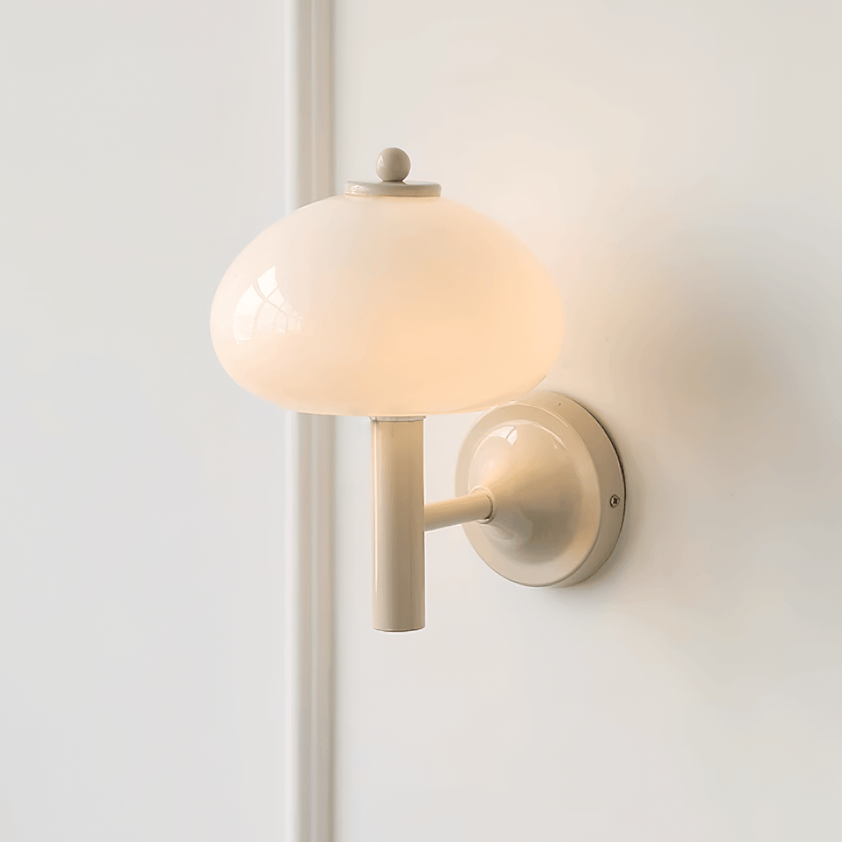 Fika Wall Lamp