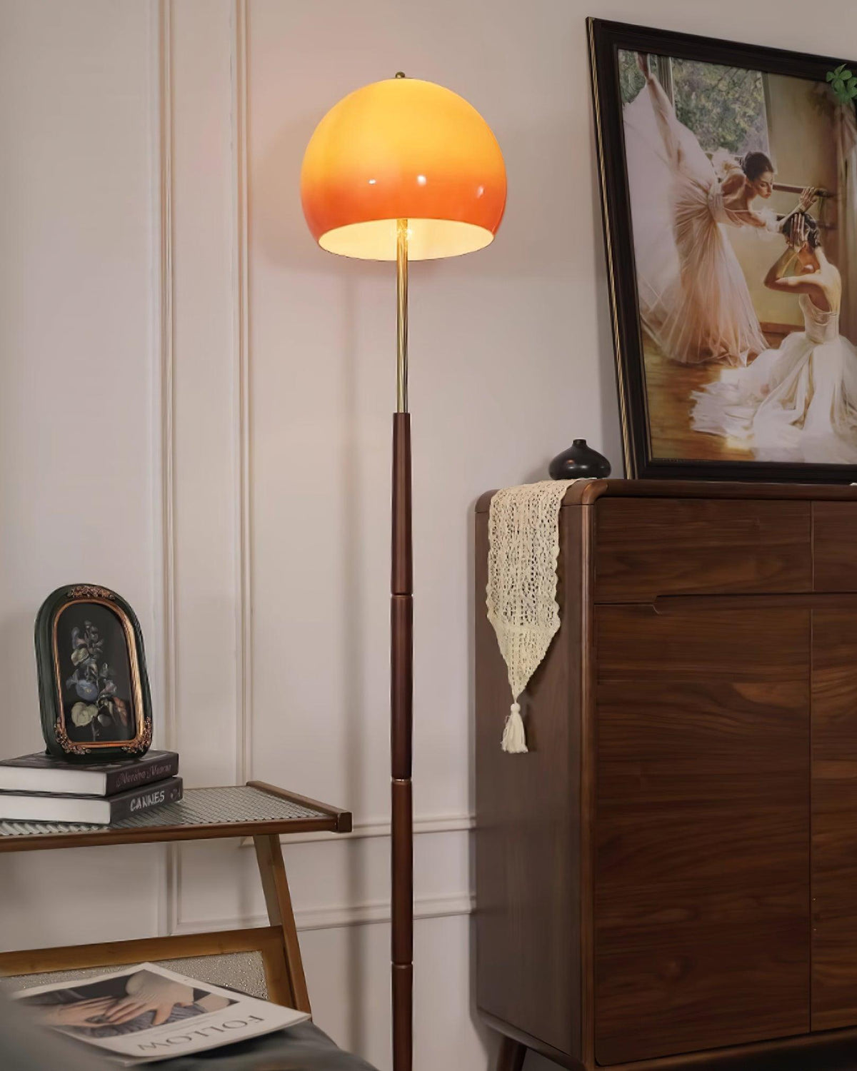 Lioreriella Floor Lamp