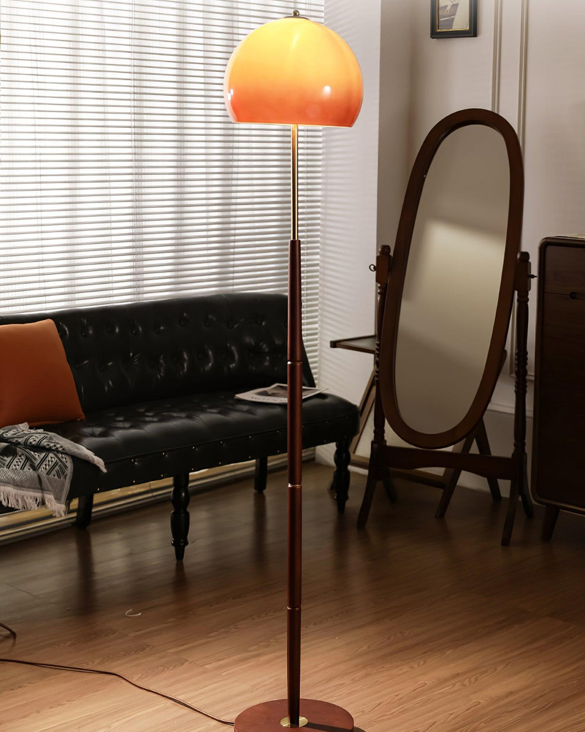 Lioreriella Floor Lamp