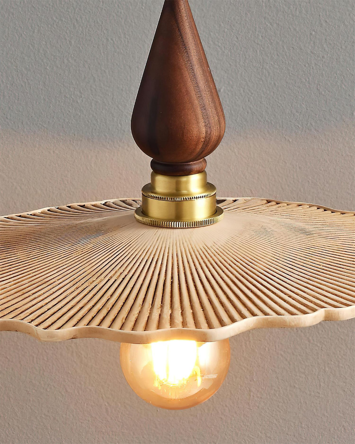 Yalli Pendant Light