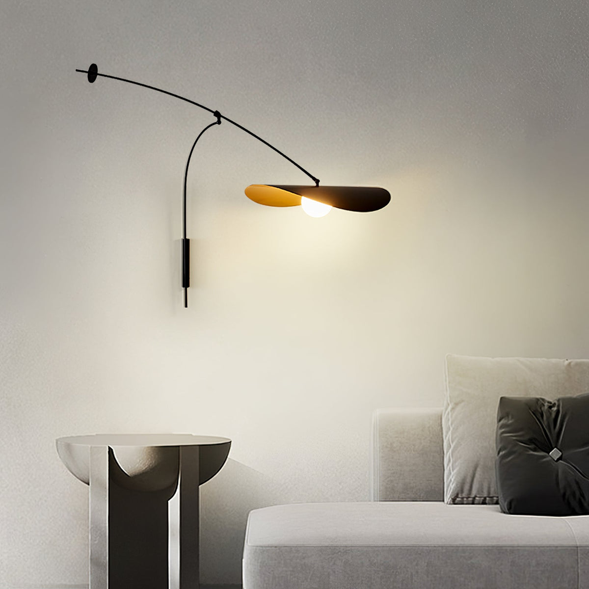 Myrna Wall Lamp