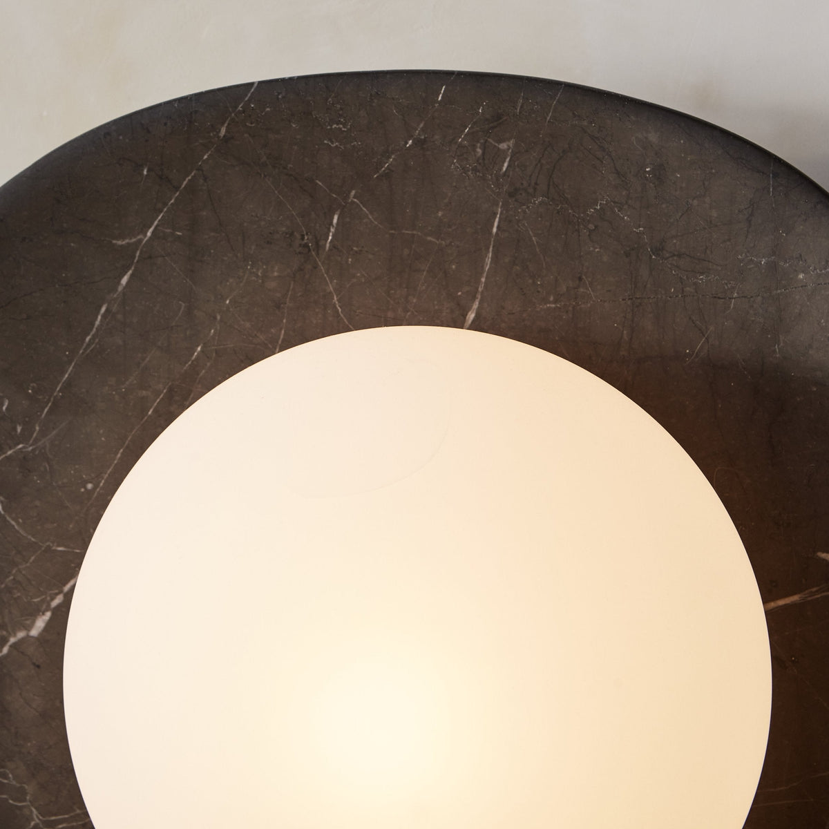 Cinoreth Marble Glass Wall Lamp