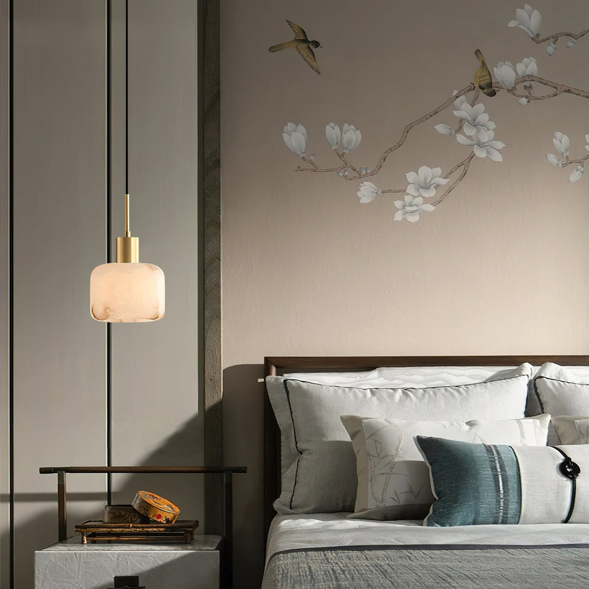 Eliriel Natural Small Alabaster Pendant Light
