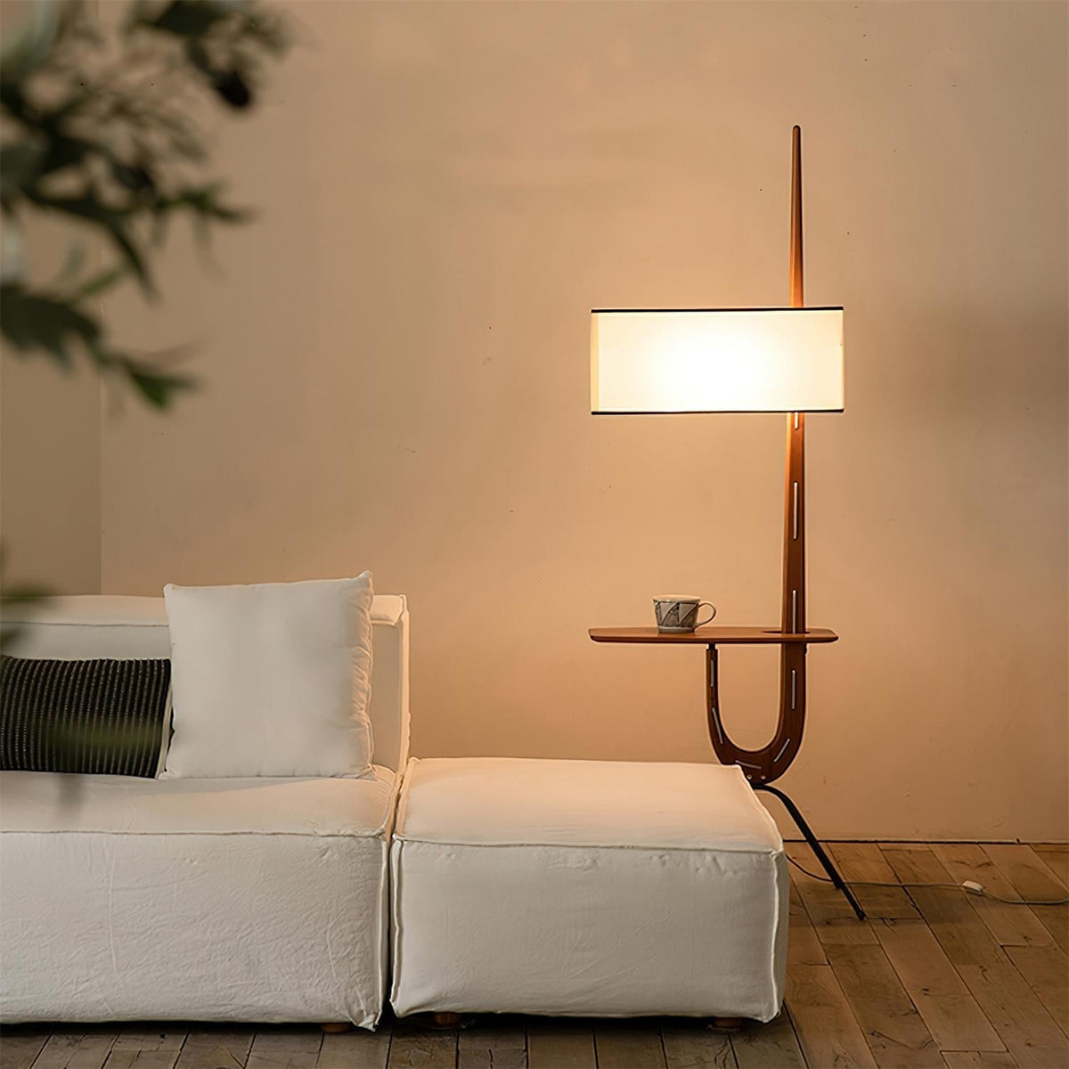 Lople Wood Floor Lamp