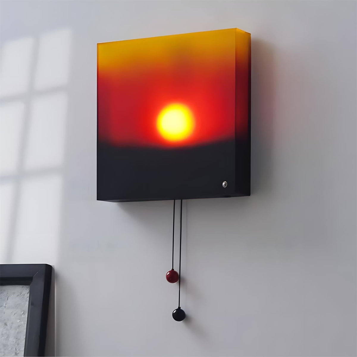 Mireraya Ember Wall Lamp