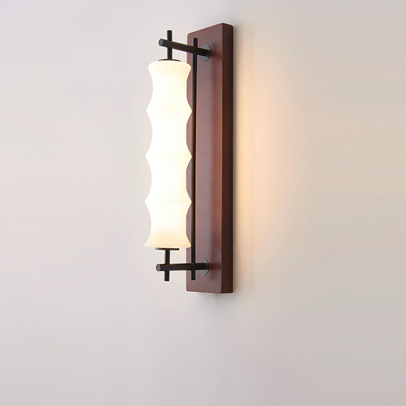 Eireelia Wavy Glass Wall Sconce