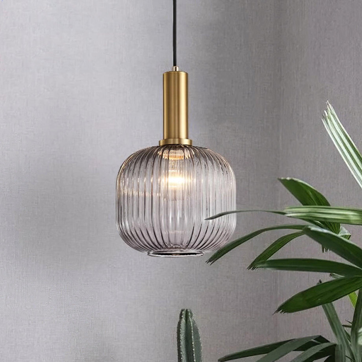 Miralelia Ribbed Pendant Lamp