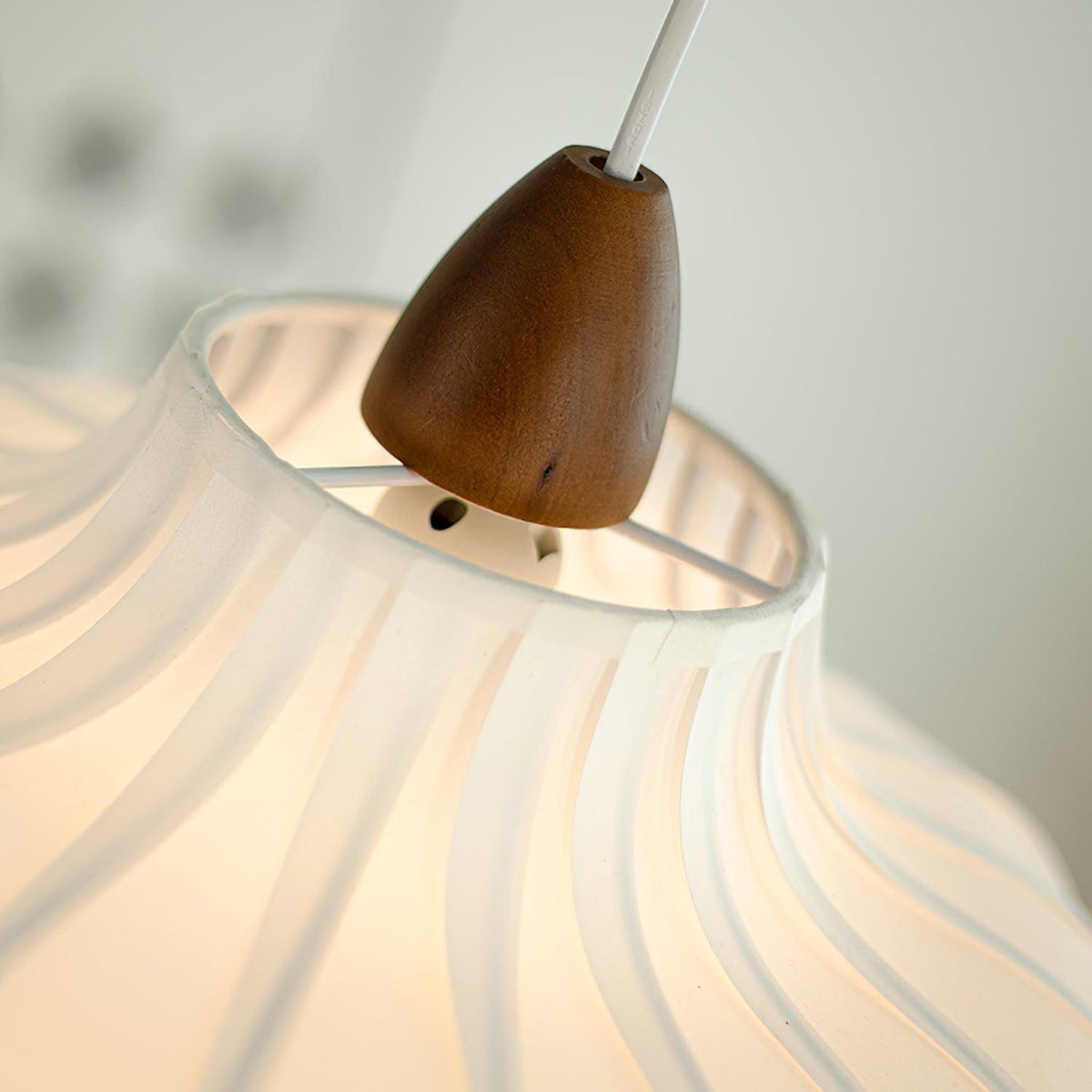 Velirielle Pendant Light