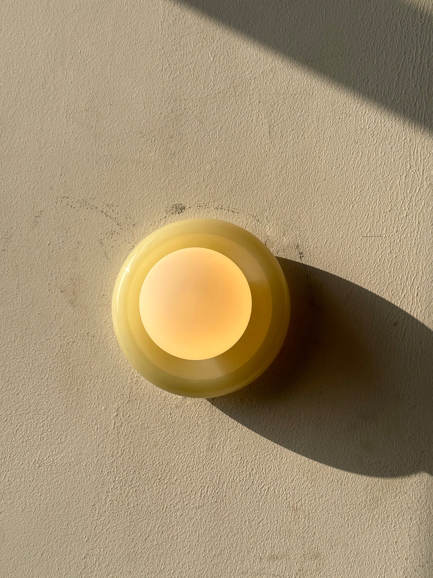 Cemaros Jade Glass Wall Lamp