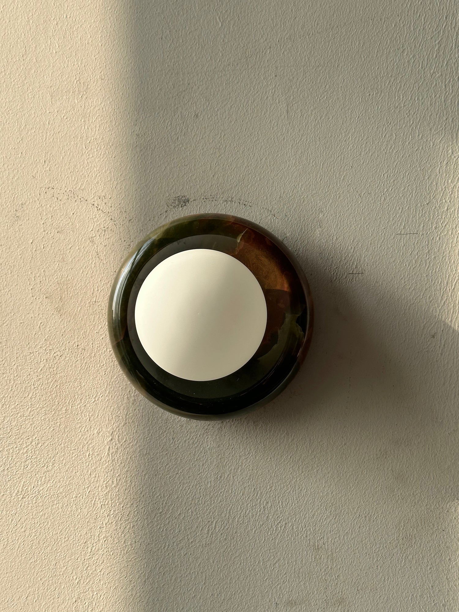 Cemaros Jade Glass Wall Lamp