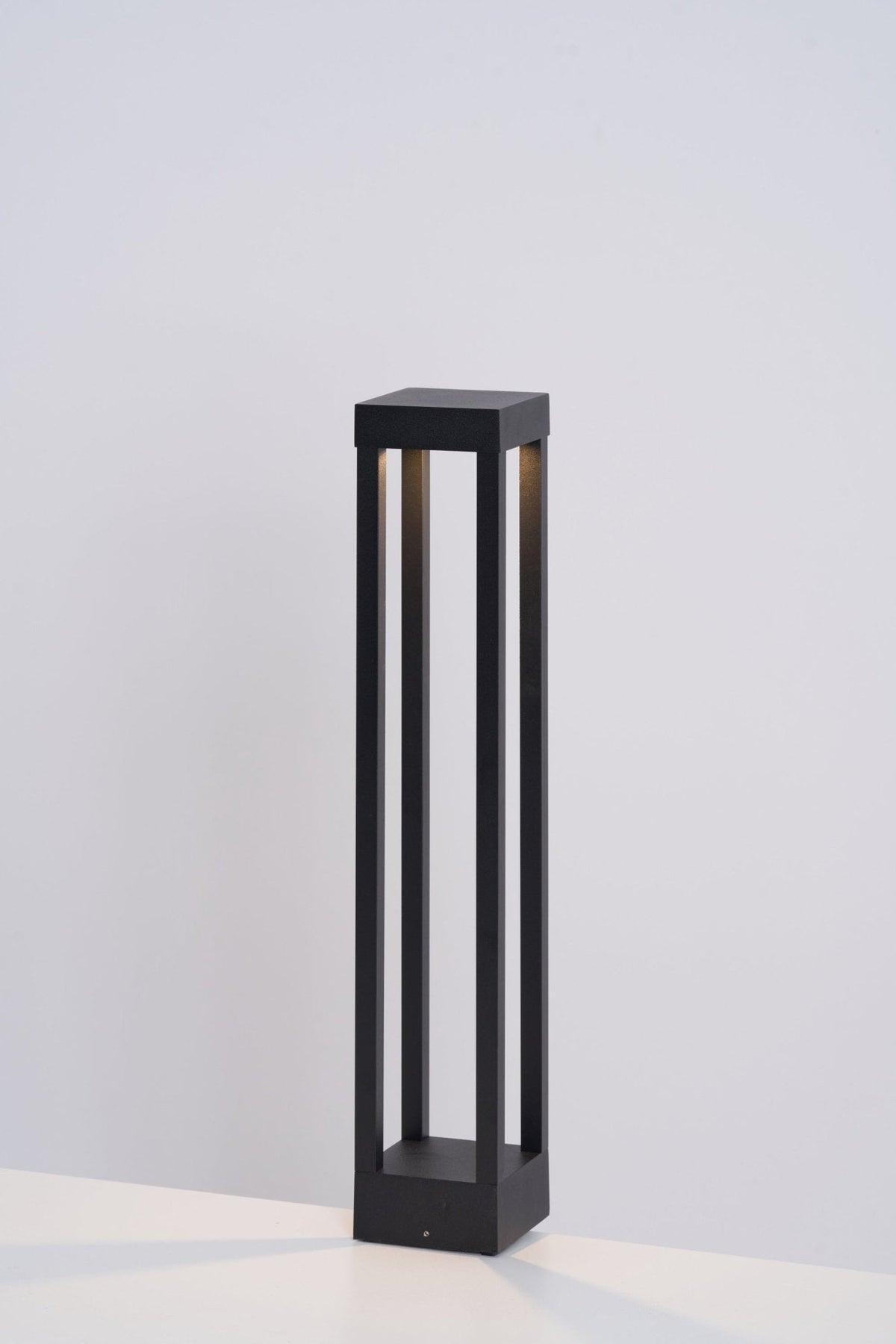Avenirella Post Outdoor Light