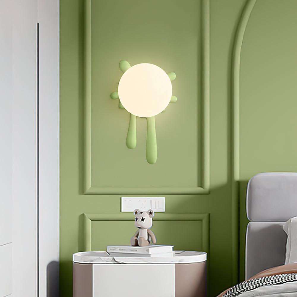 Splade Wall Lamp