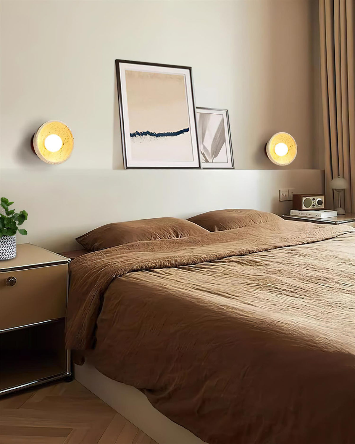 Velerette Wall Light