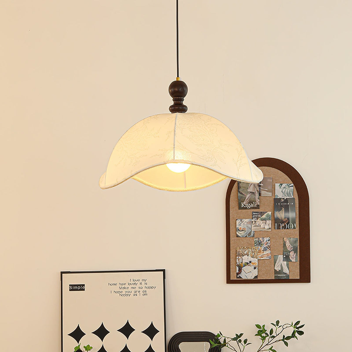 Oriente Pendant Light