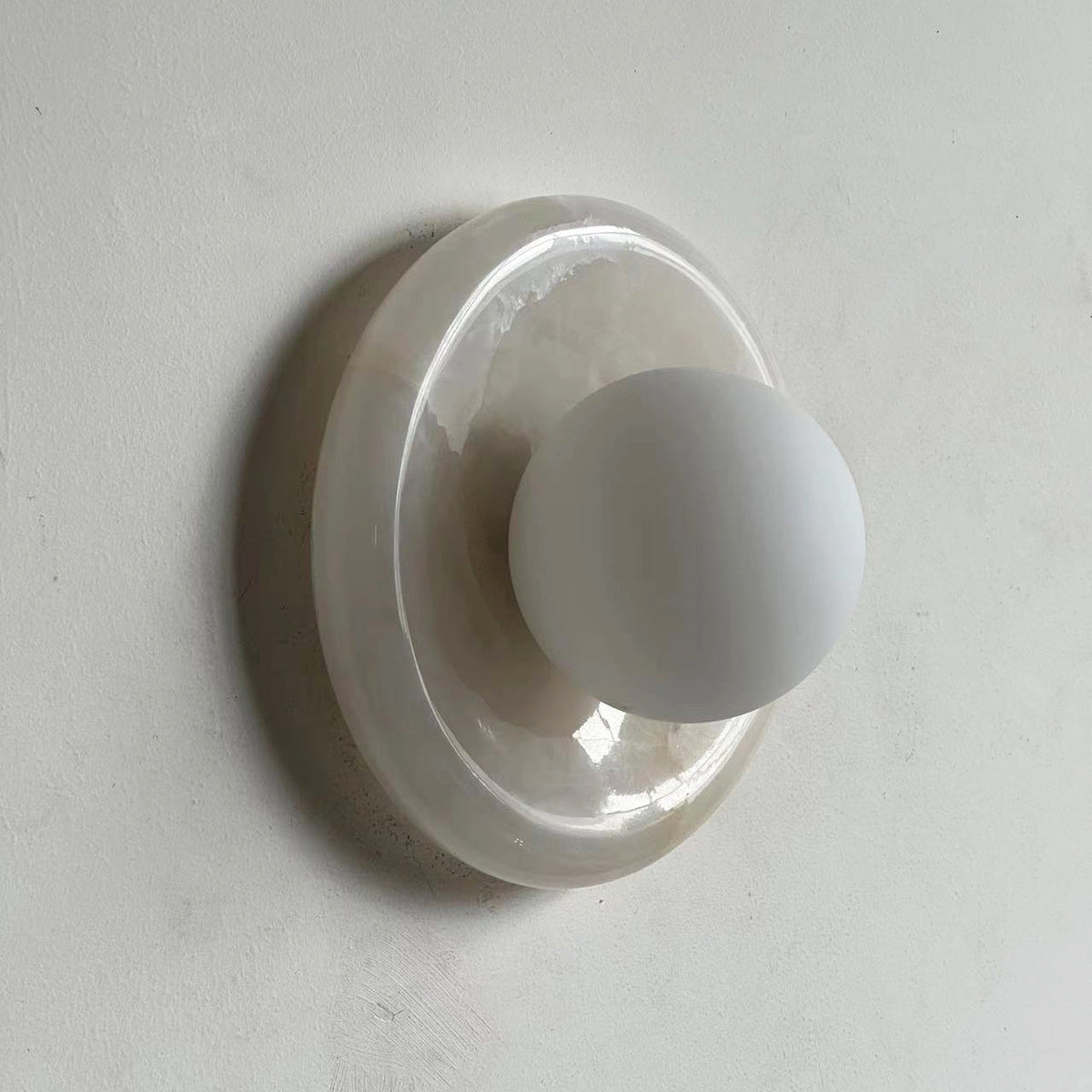 Notivuru Marble Indoor Wall Sconce