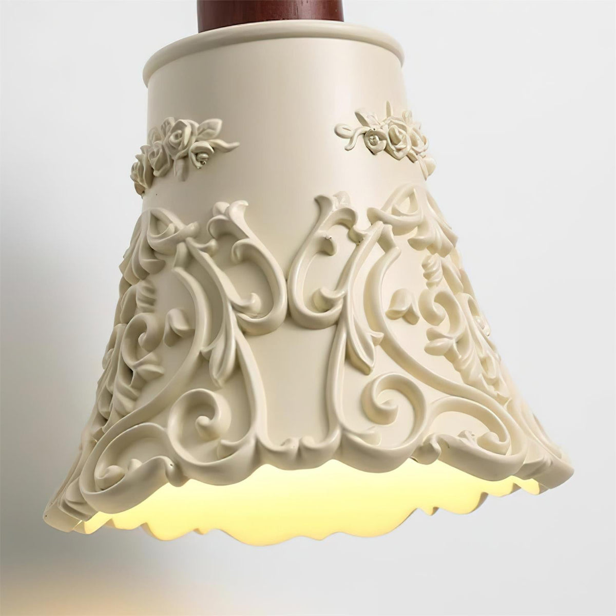 Avenalira Wall Lamp