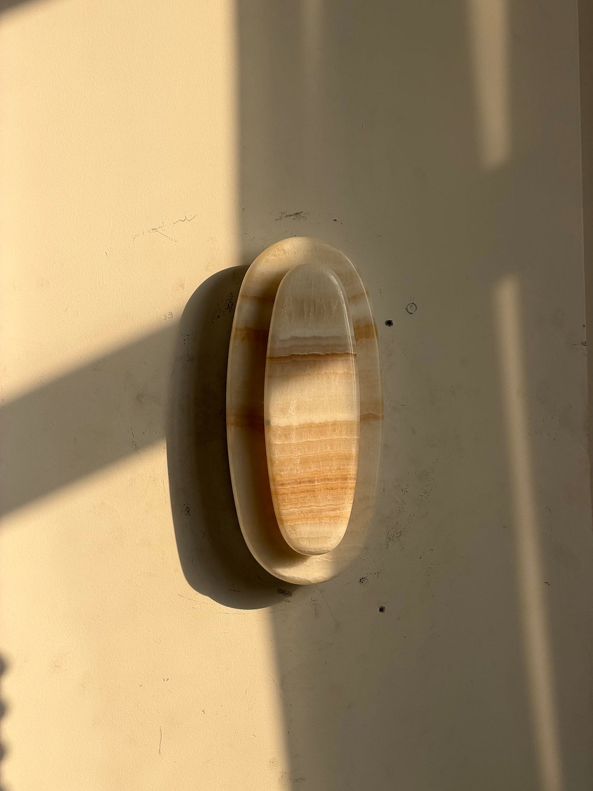 Caldrith Onyx Wall Lamp