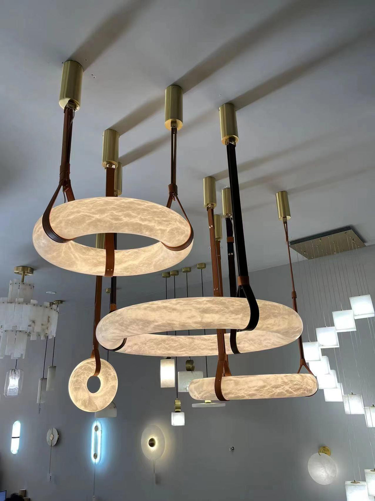 Étoile Pendant Light