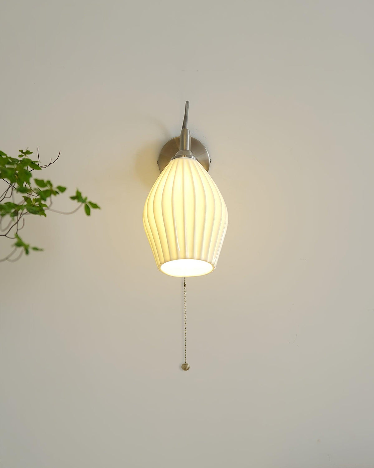 Amira Ceramic Wall Lamp