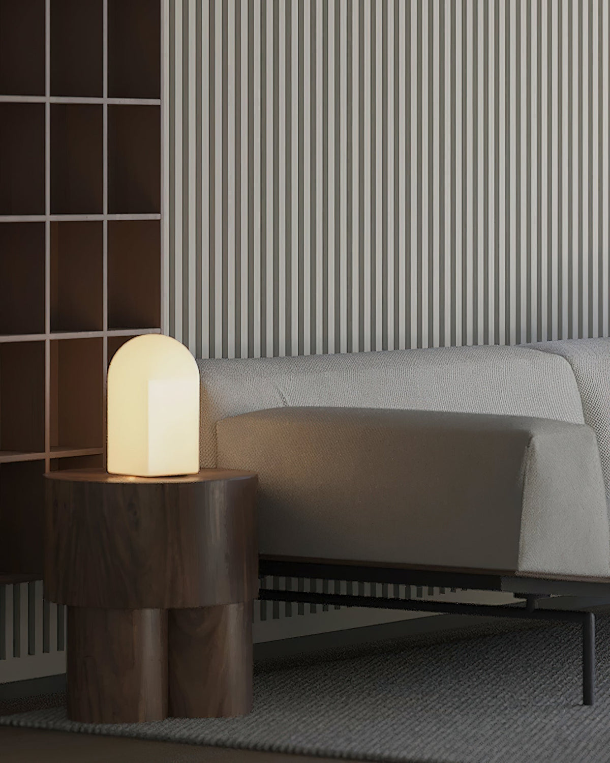 Avenuira Table Lamp