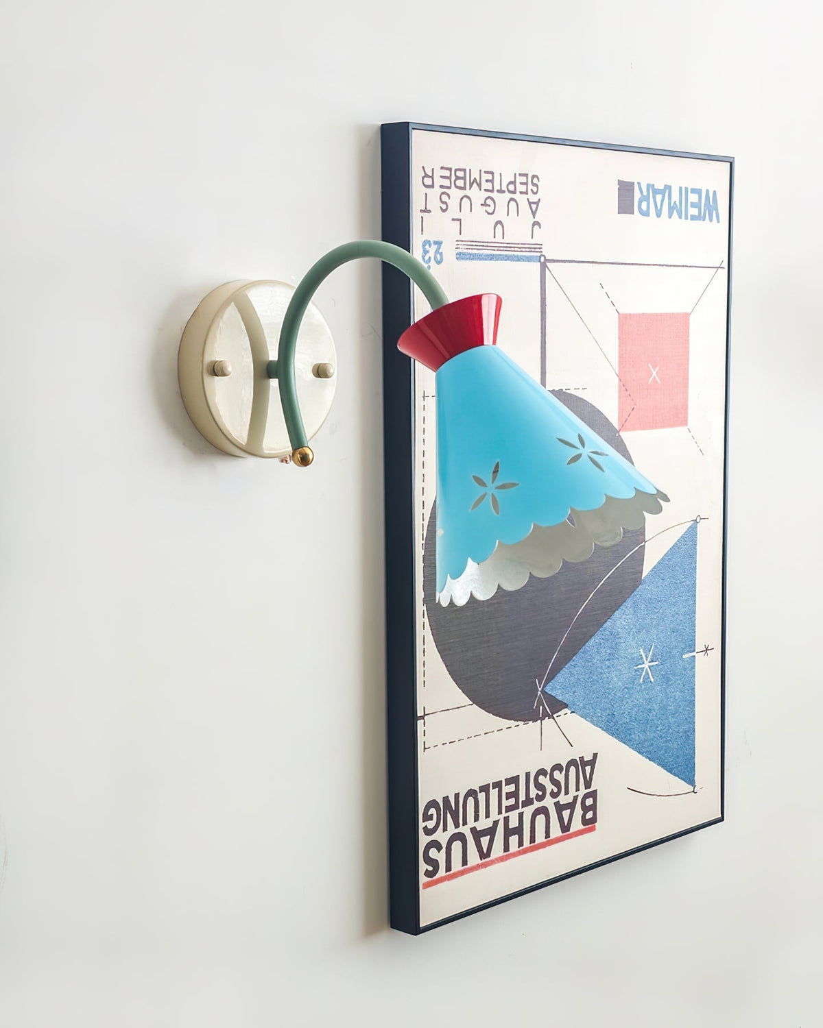 Viraaniella Wall Lamp