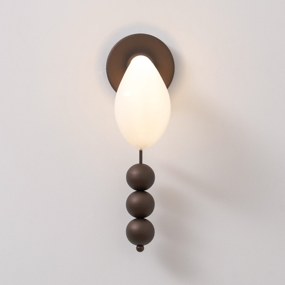 Vesilara Wall Lamp