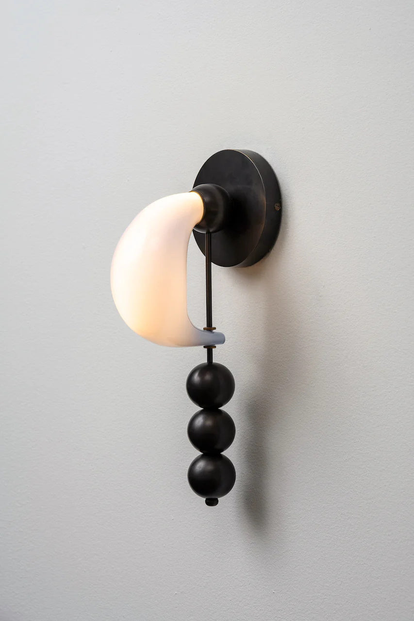 Vesilara Wall Lamp