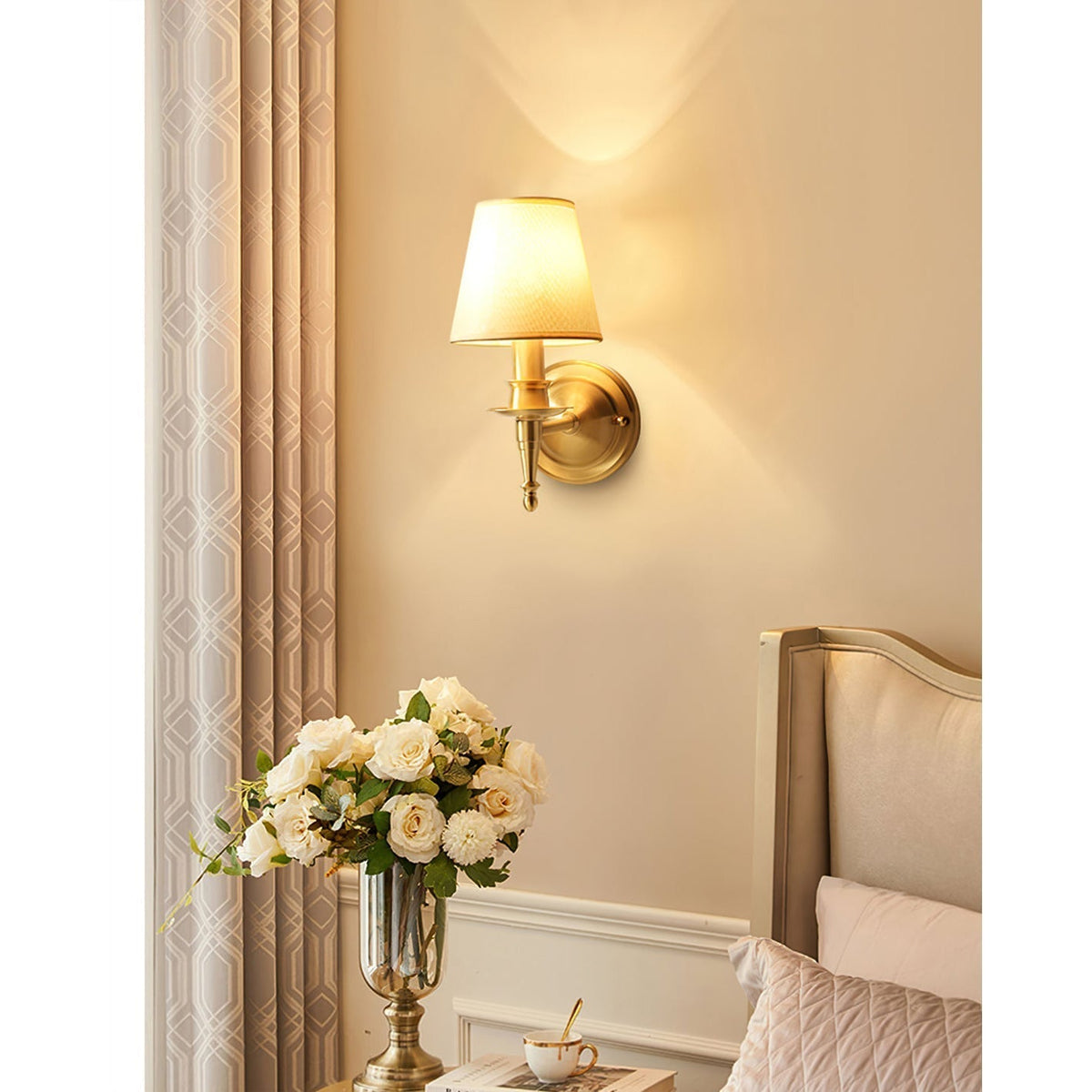 Viraeelle Wall Lamp