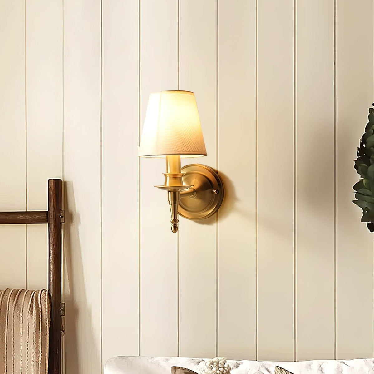 Viraeelle Wall Lamp