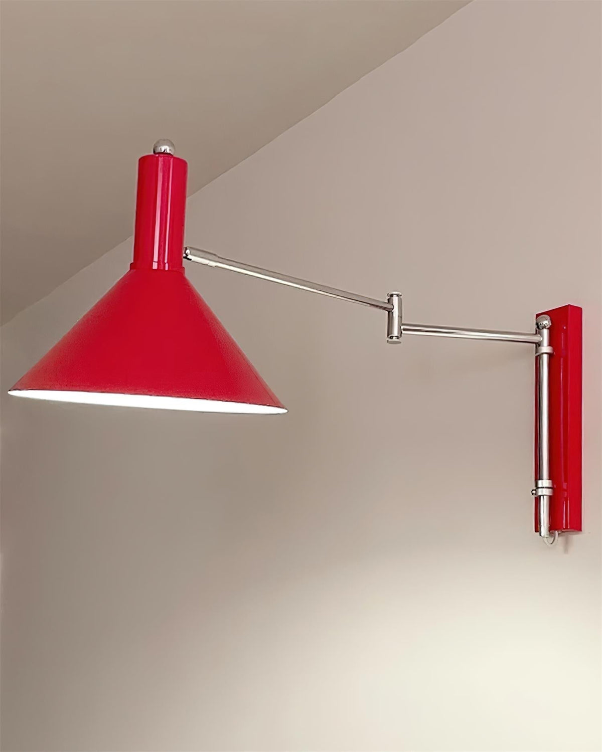 Peak Wall Lamp Adjustable Arm Red Reading