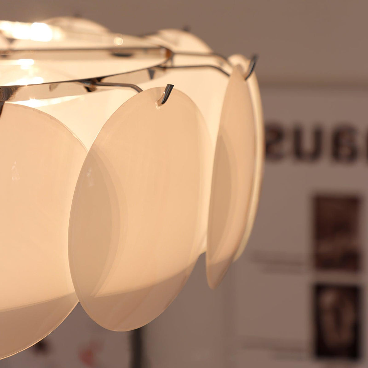 Vakegis Petal Shell Ceiling Light