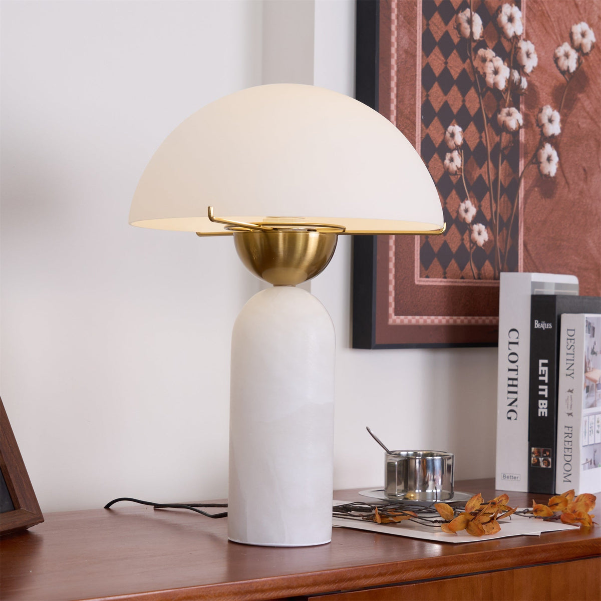 Tirixon Alabaster Table Lamp