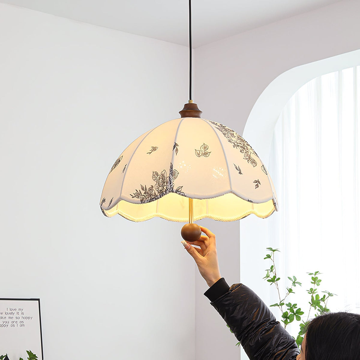 Vevenir Petal Whisper Wood Fabric Pendant Lamp