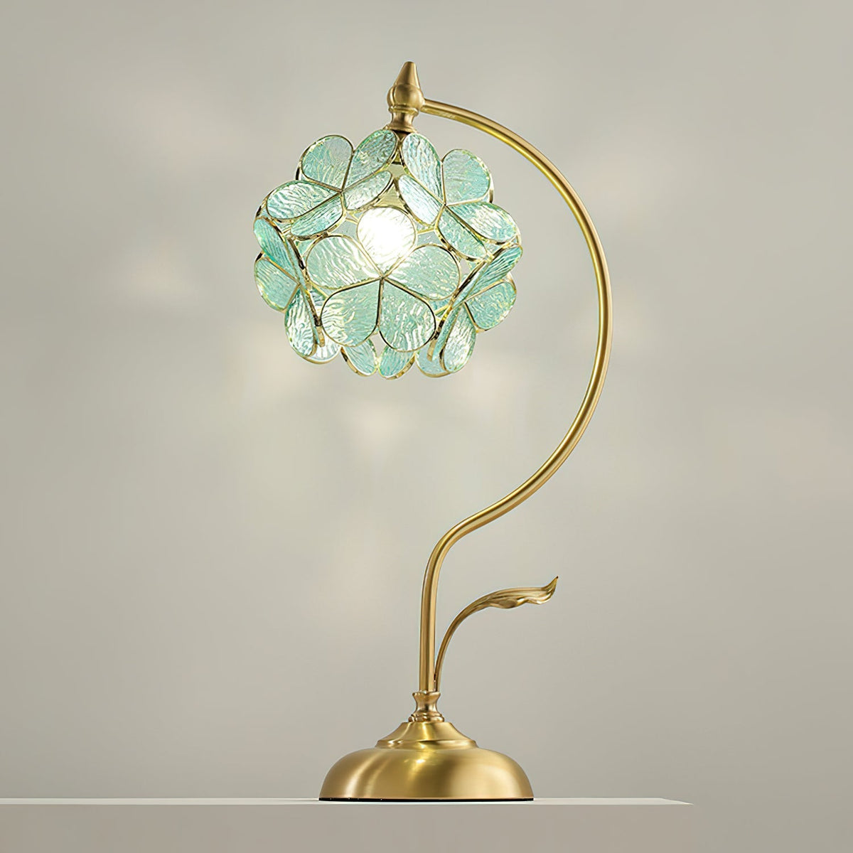 Terienaya Table Lamp