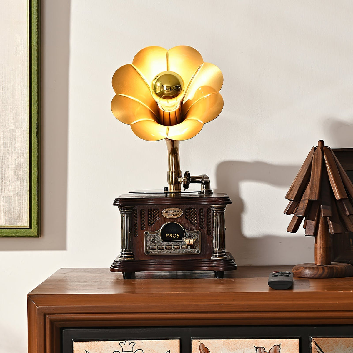 Caluise Table Lamp
