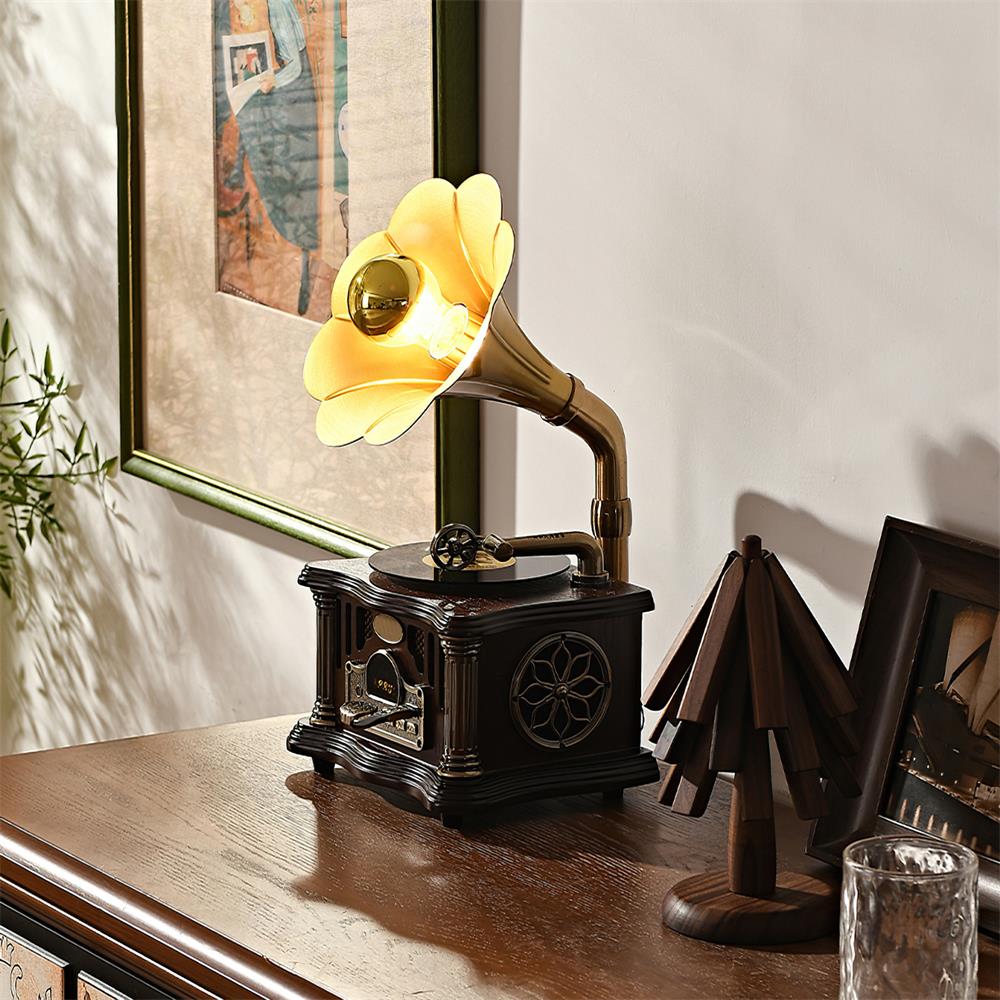 Caluise Table Lamp