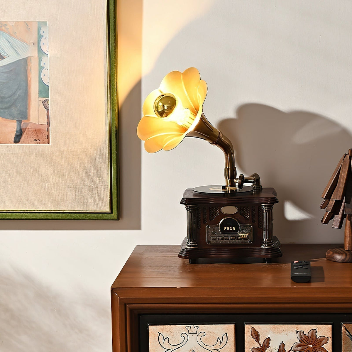 Caluise Table Lamp