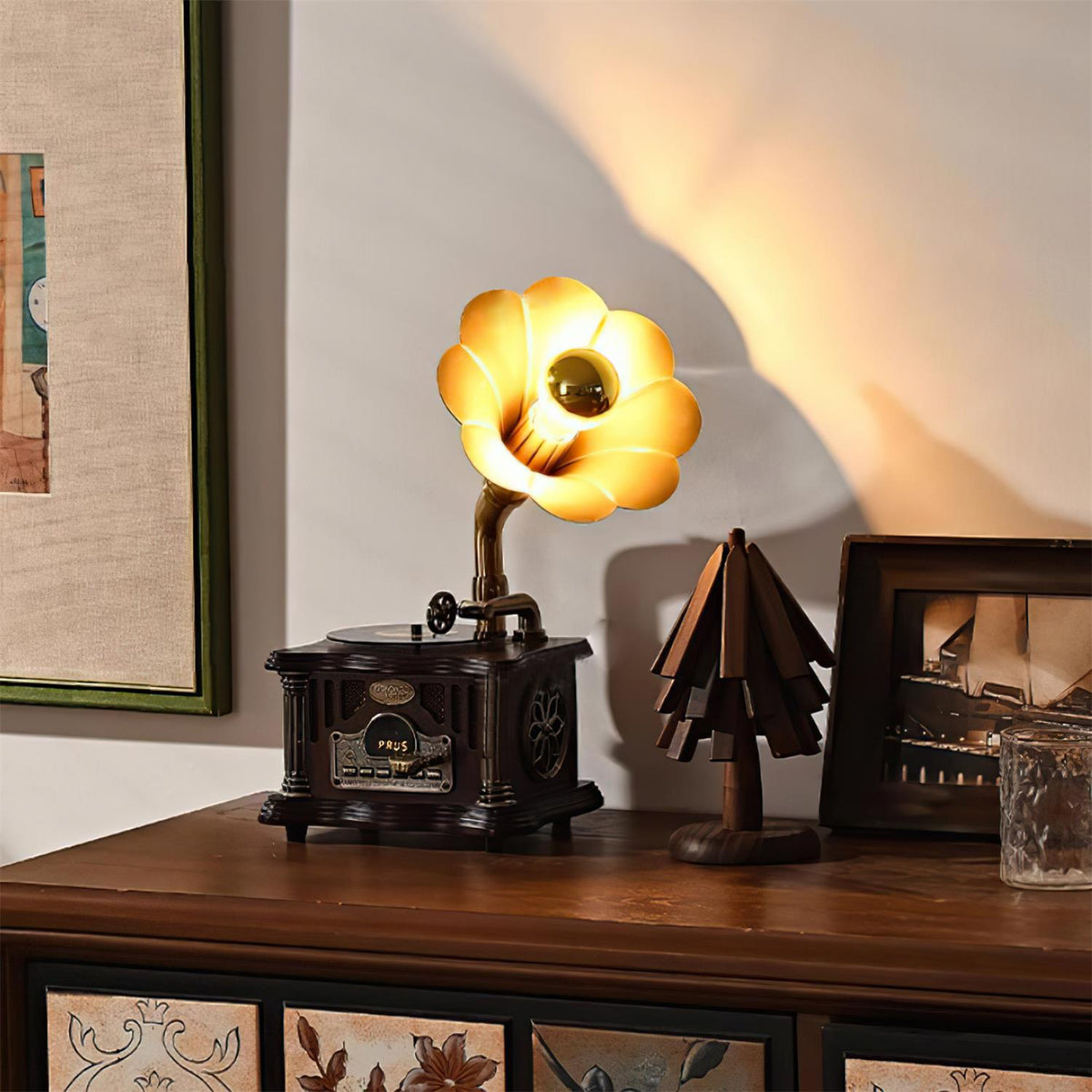 Caluise Table Lamp