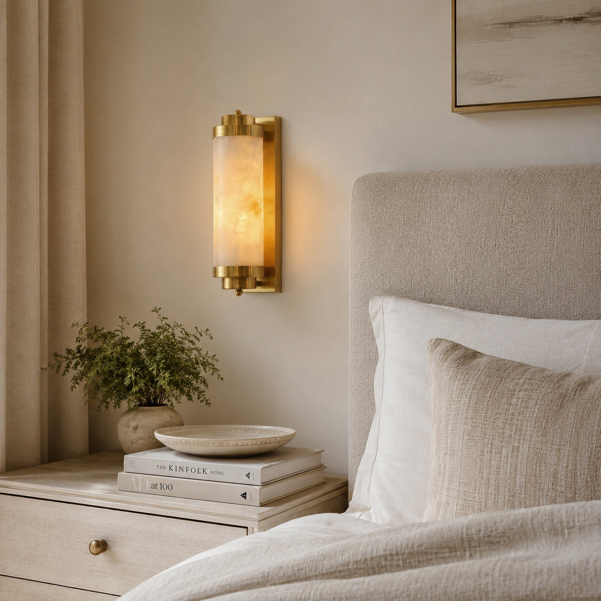 Veluella Wall Sconce