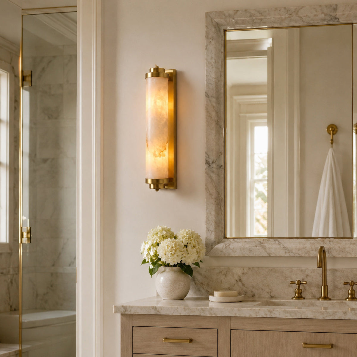 Veluella Wall Sconce