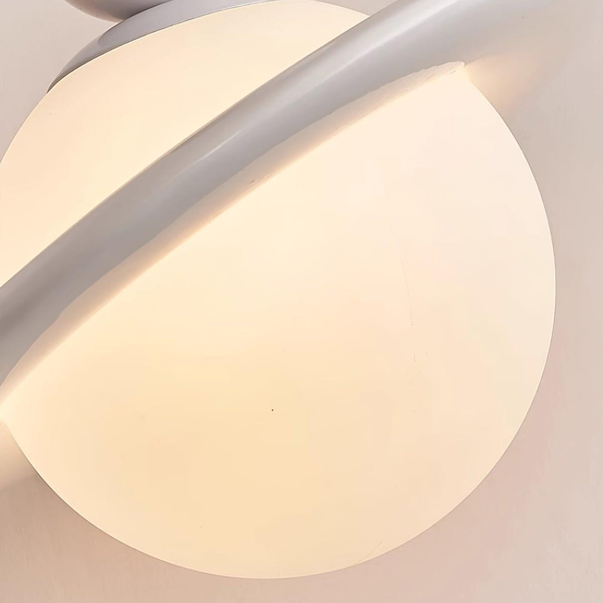 Oreleneria Ceiling Light