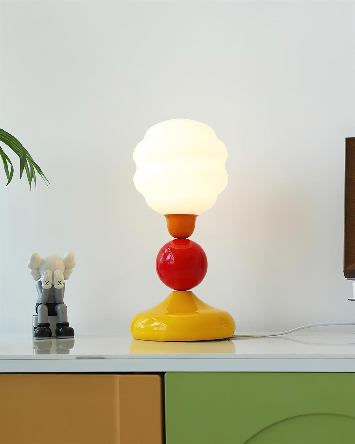 Selivia Table Lamp