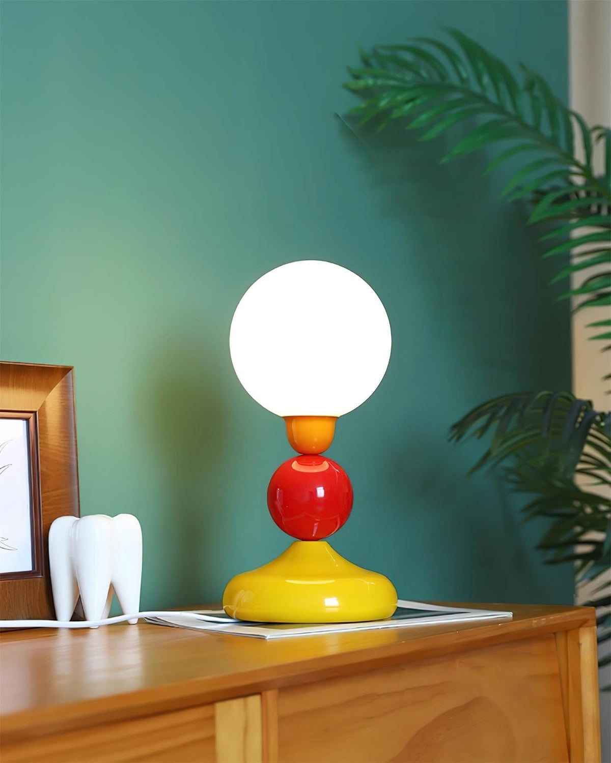 Selivia Table Lamp
