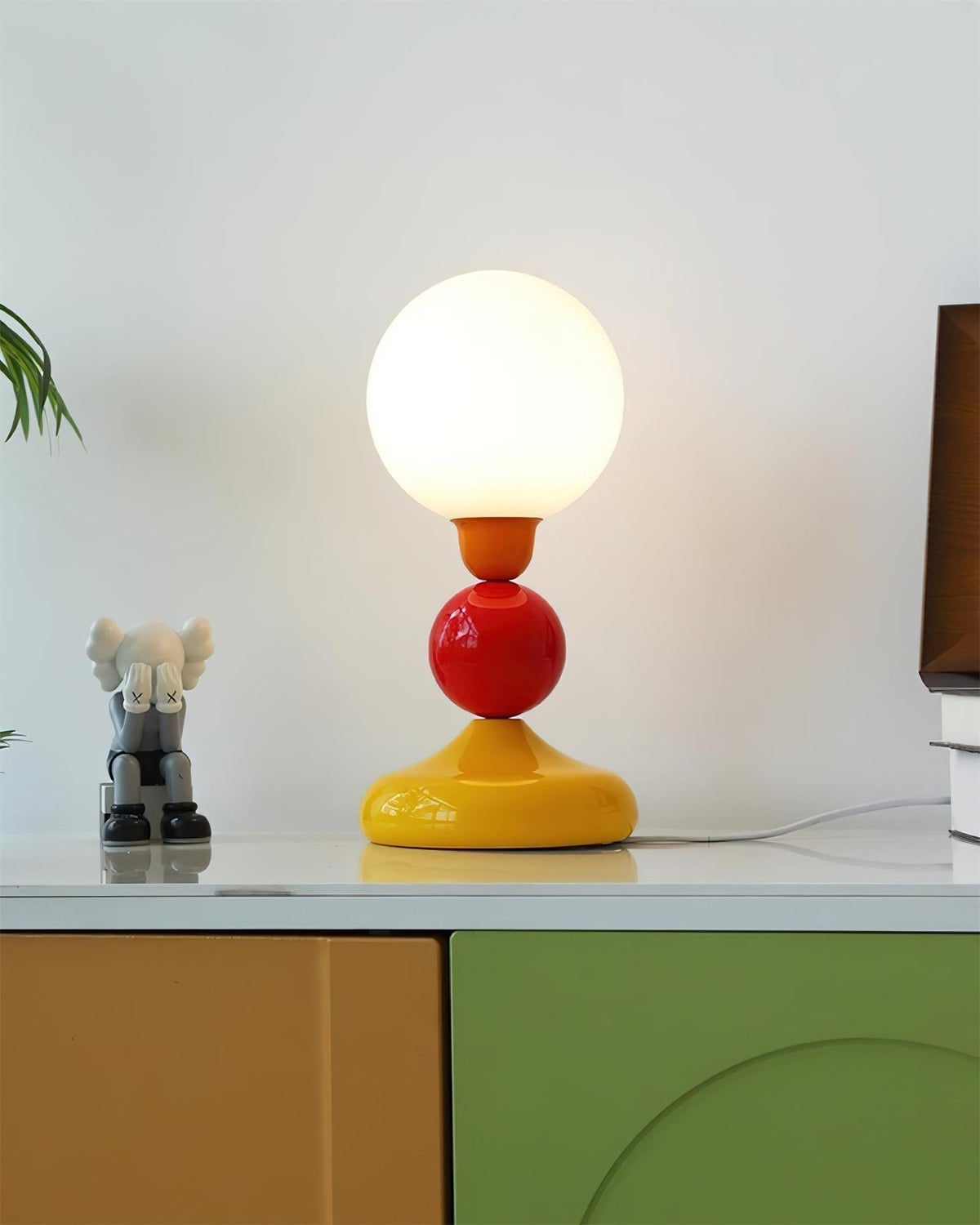 Selivia Table Lamp
