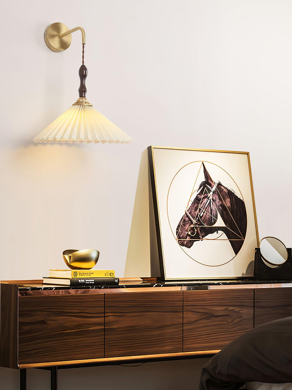 Mordan Premium	Elegance Pleated Walnut Wooden Wall Lamp